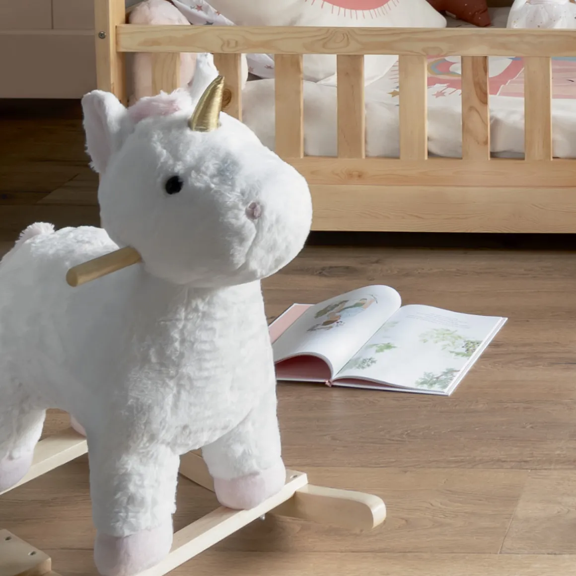 Cheval à bascule "Licorne"