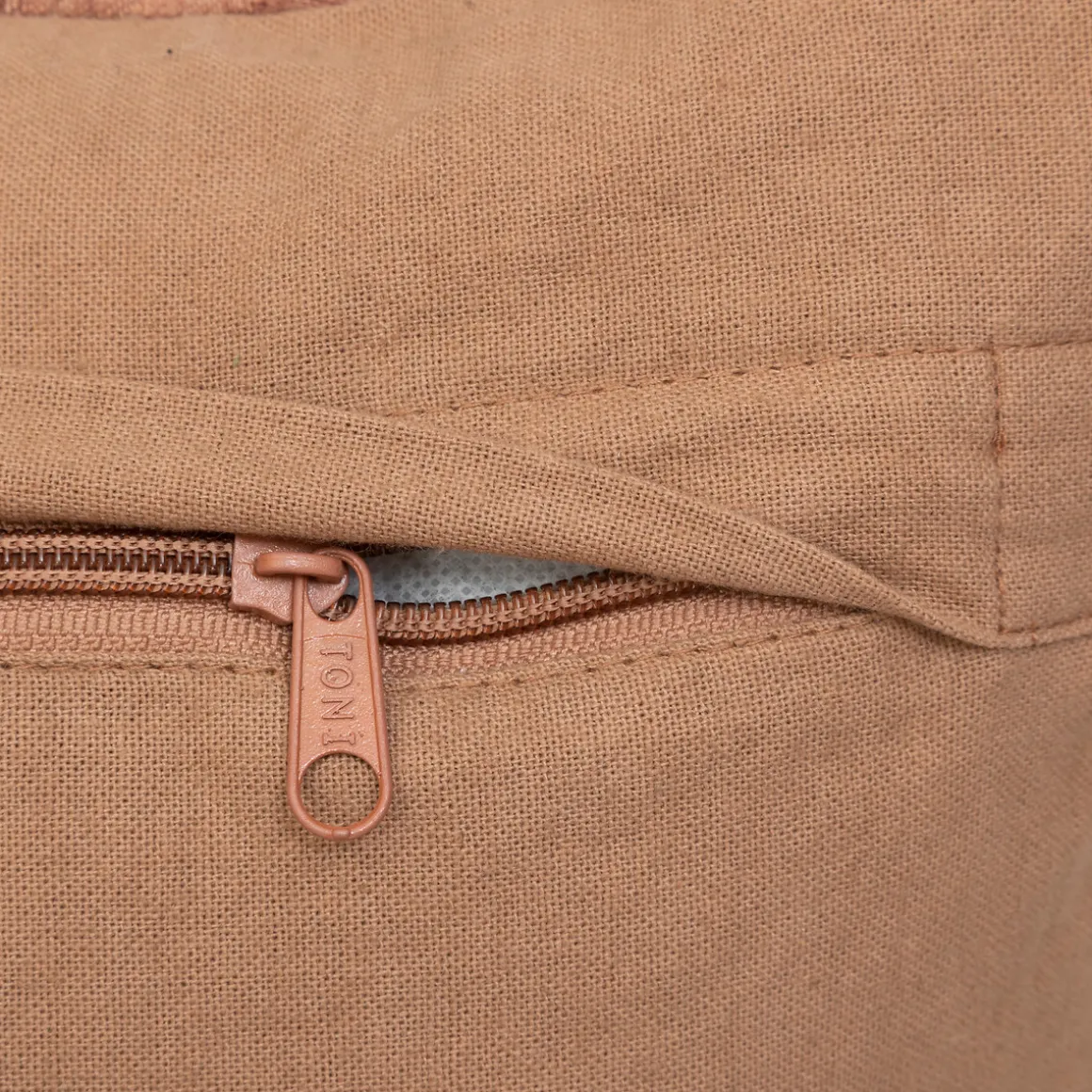 Coussin jacquard "Little cottage"