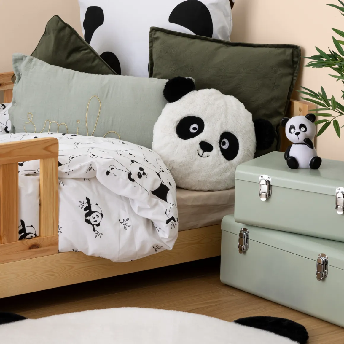 Coussin Panda "Nao"
