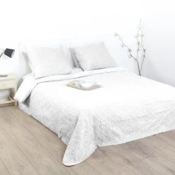 Dessus de lit, 2 taies