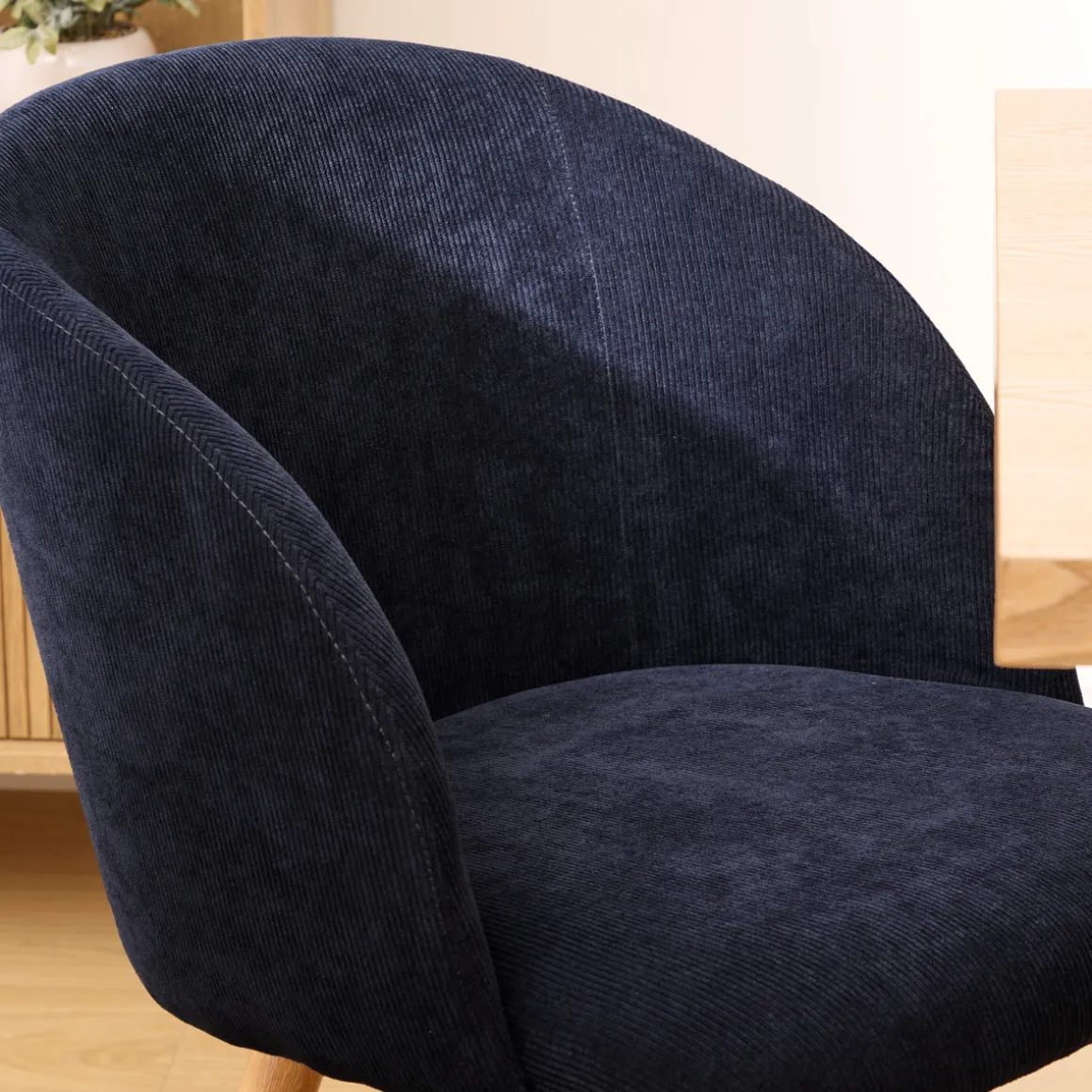 Fauteuil "Celeste"