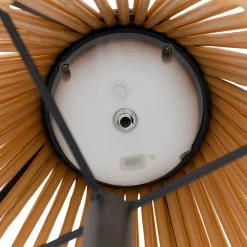 Lampadaire d'extérieur solaire et USB