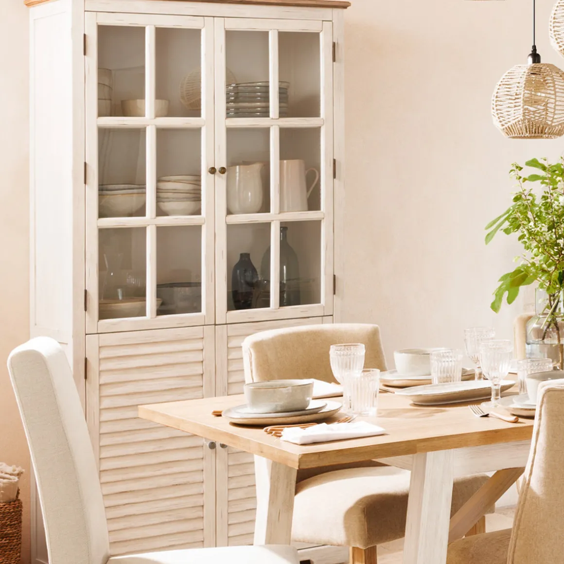 Vitrine 4 portes "Oblia"